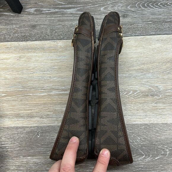 0327 Michael Kors flats - Picture 5 of 6